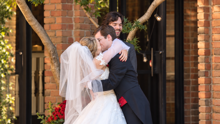 Erica and Eddie kiss